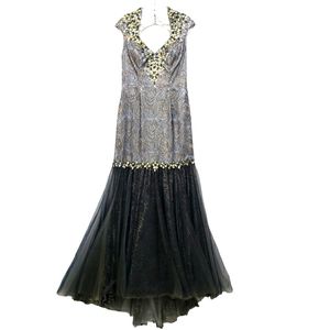 Nwot Camille La Vie Navy/Gold Floral Lace /Tulle Rhinestone Sequin Gown